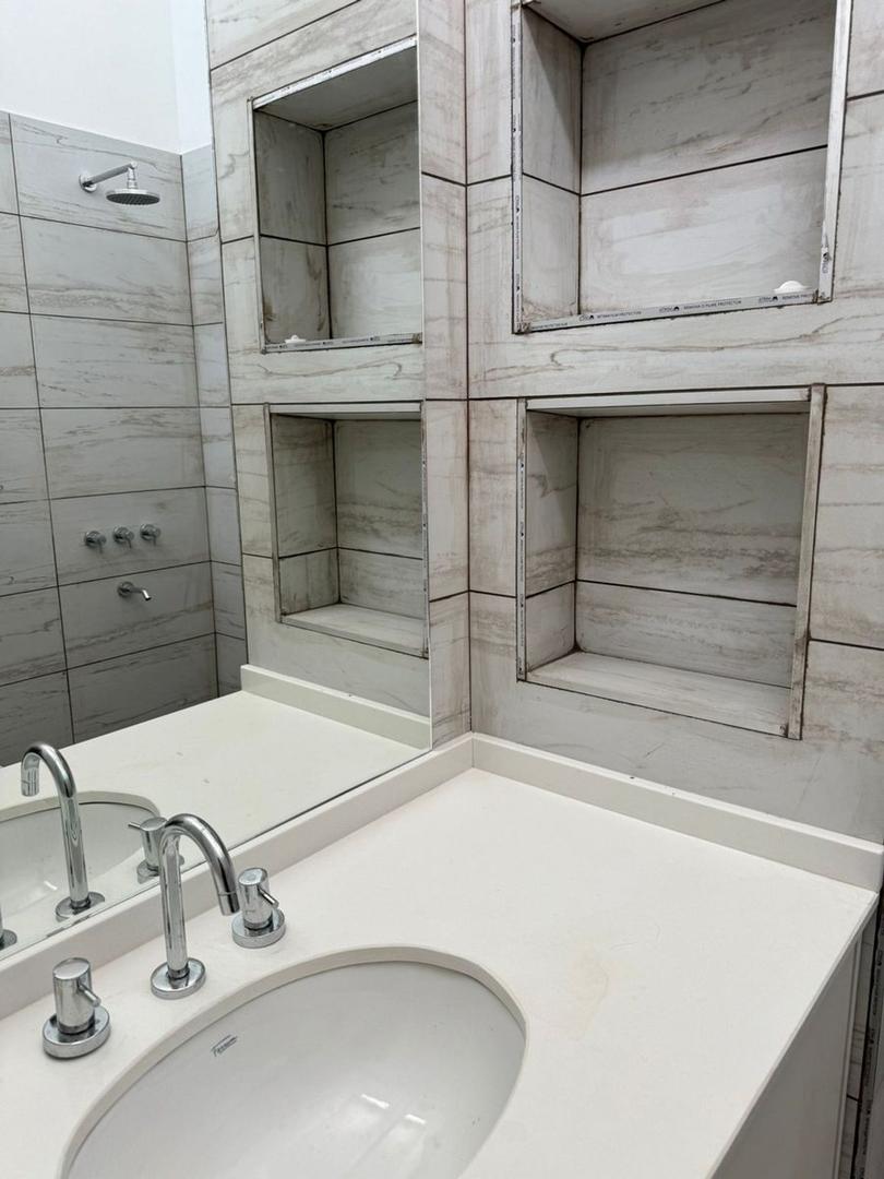 ALQUILER CASA BARRIO DOCTA, A ESTRENAR CORDOBA