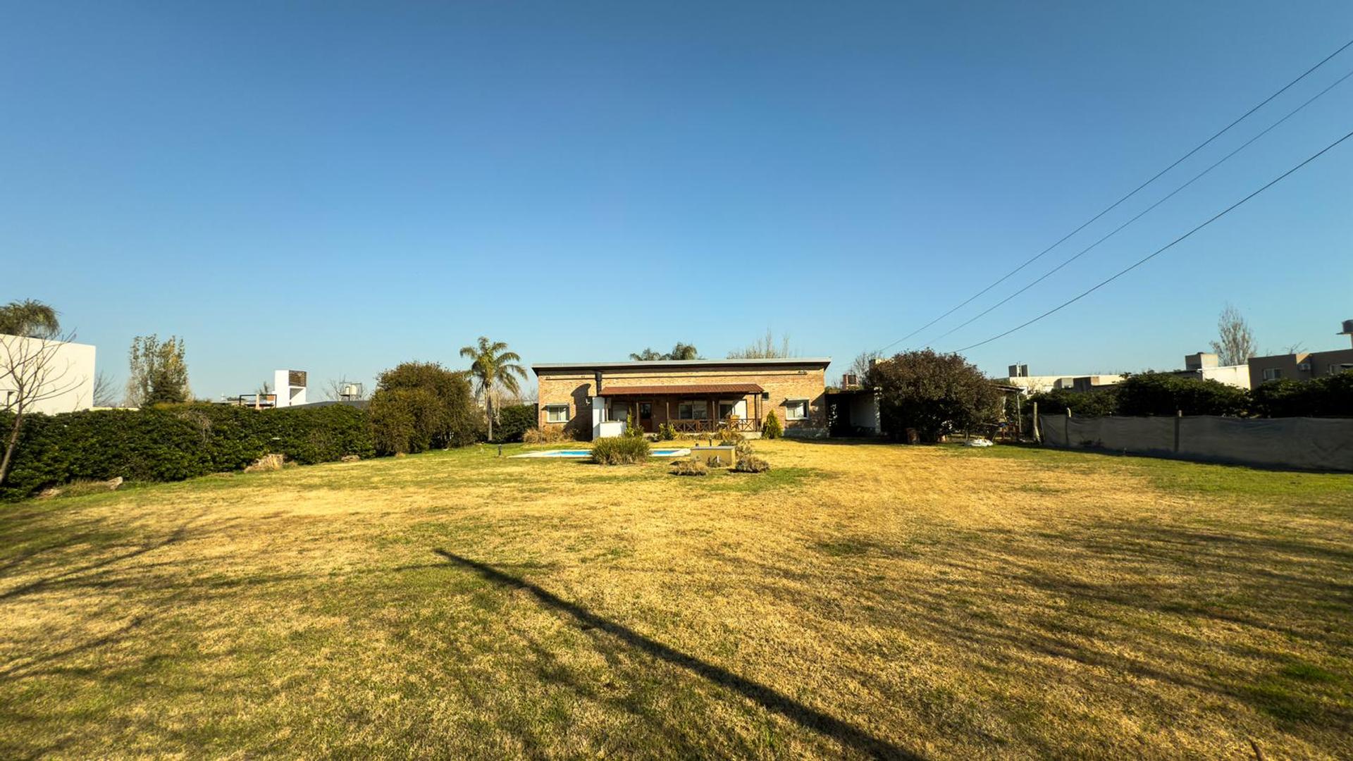 Casilda 621 - Villa Elvira - Funes