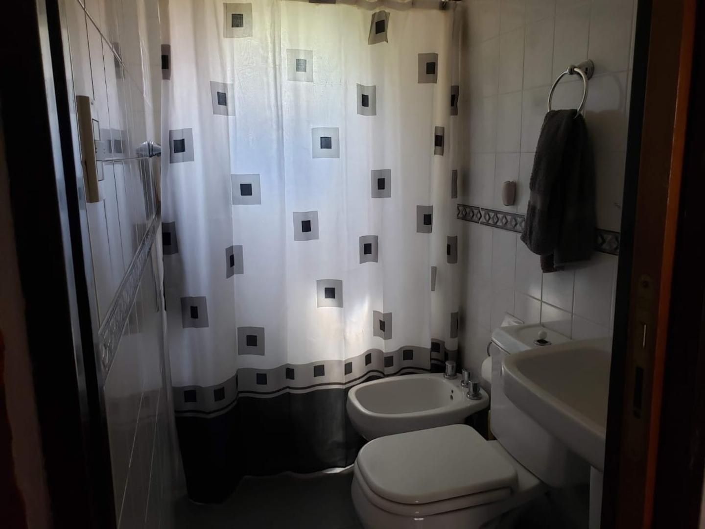 CASA VENTA MORENO  "COUNTRY BANCO PROVINCIA"