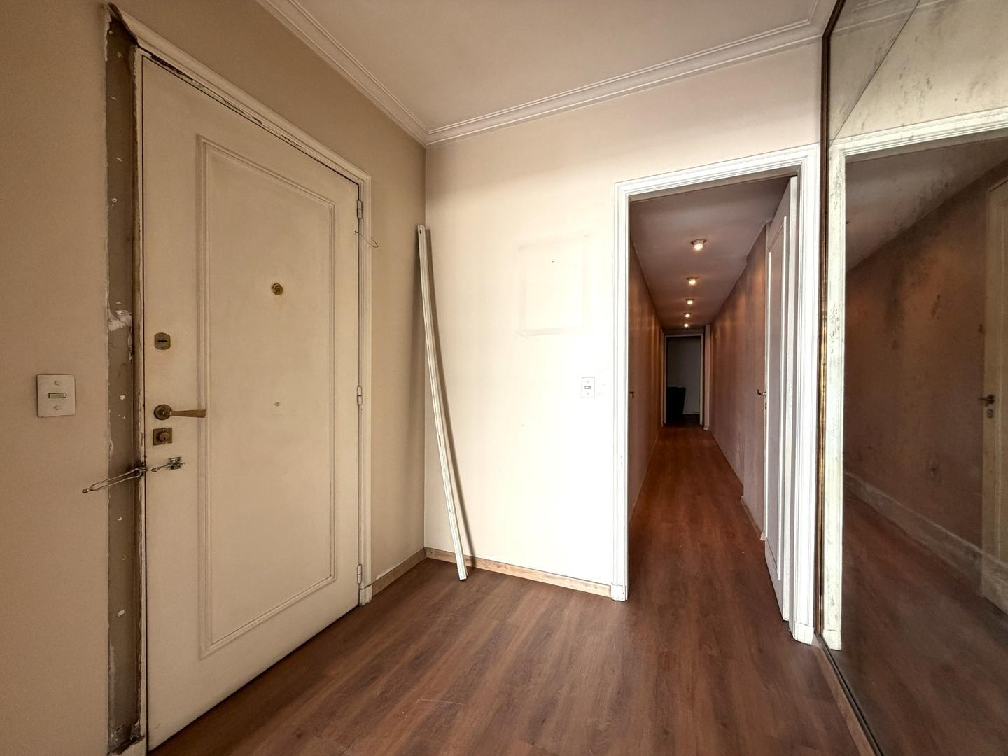 Departamento 4 ambientes con 3 baños