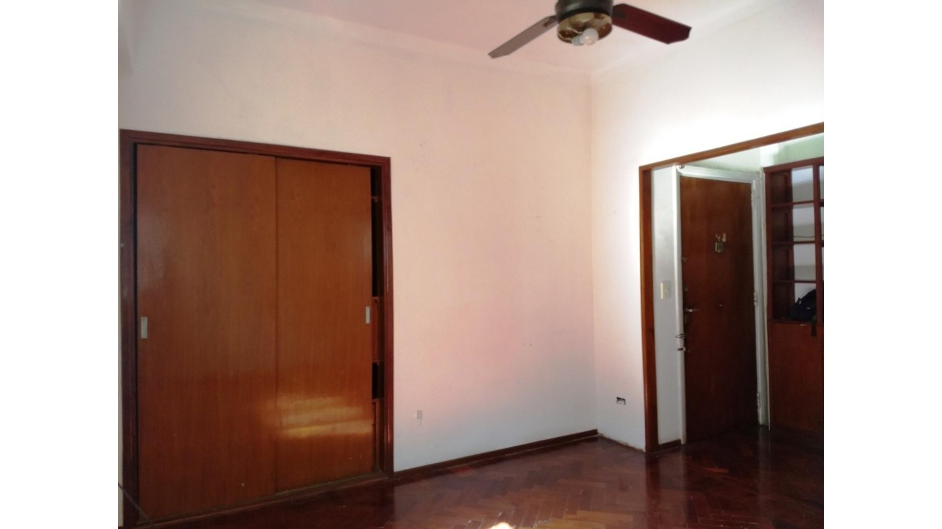 amplios  2 ambi excelente estado/ubicacion cerca subte A