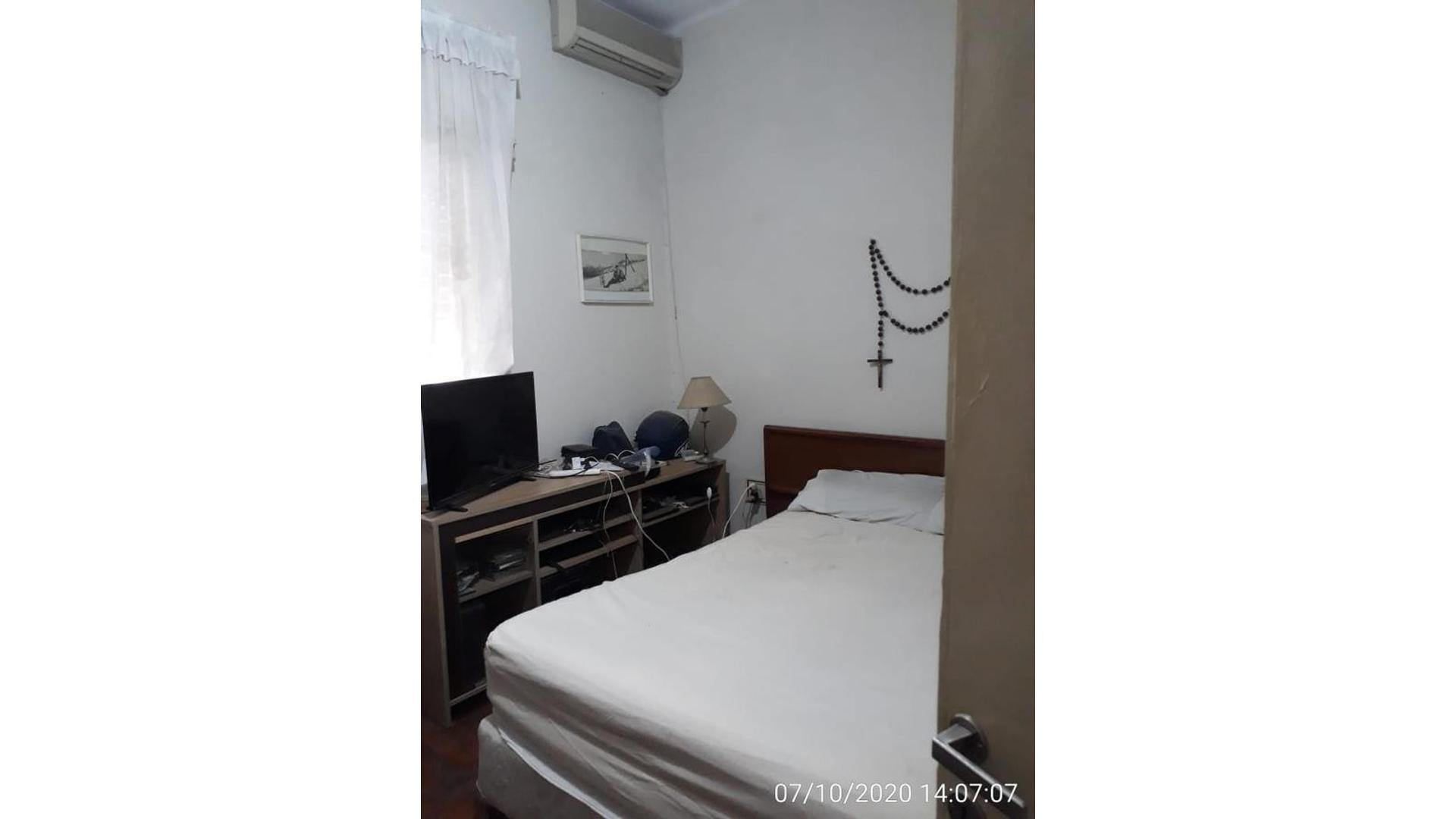 Casa 2 ambientes con 1 baño