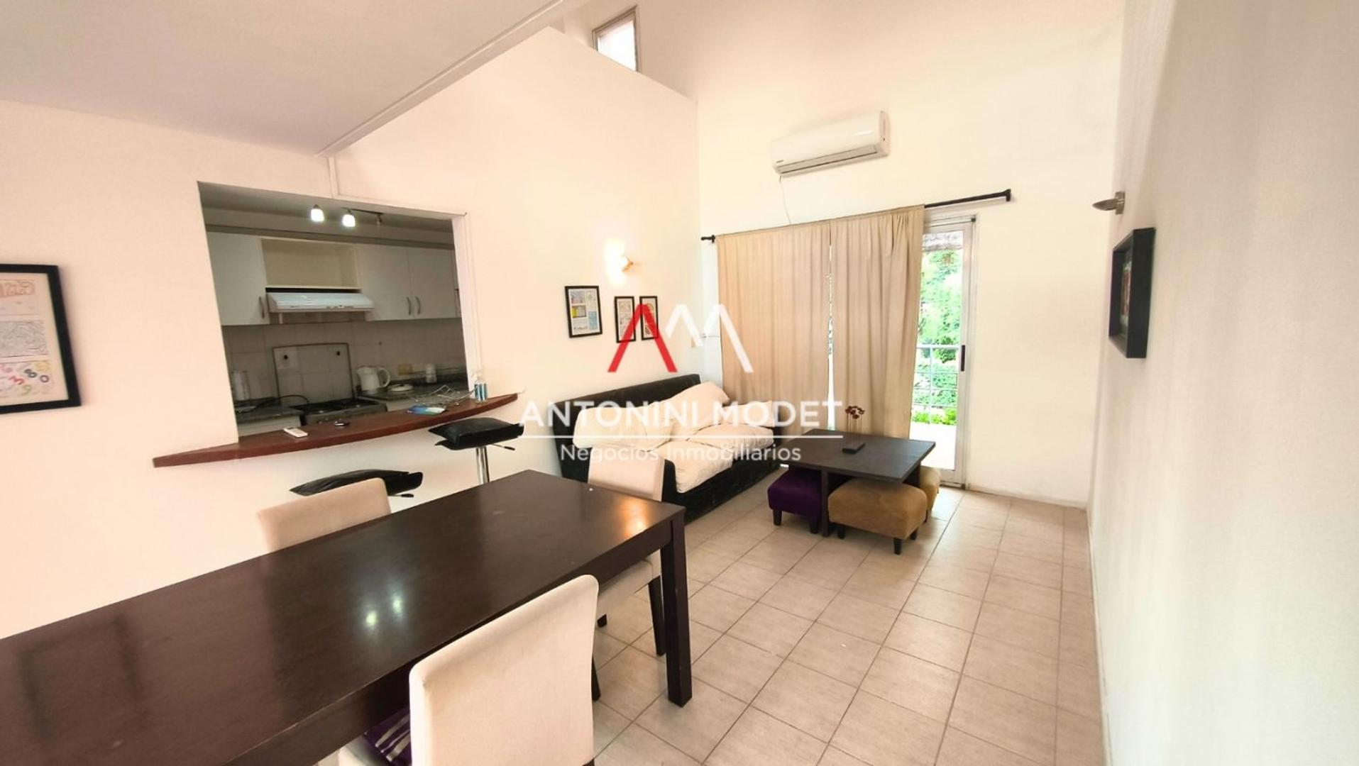 Departamento en Alquiler con 1 cocheras