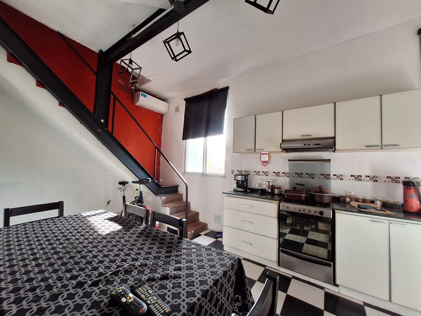 PH céntrico en Campana – Apto escritura y financiación