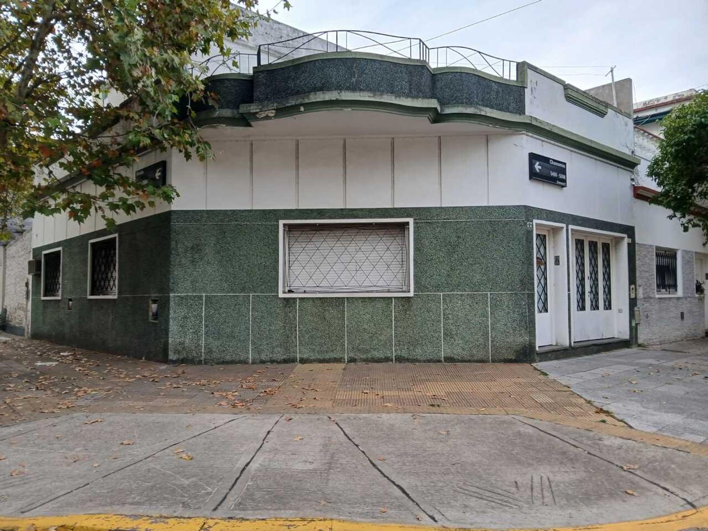 Venta de casa 4 ambientes en Mataderos