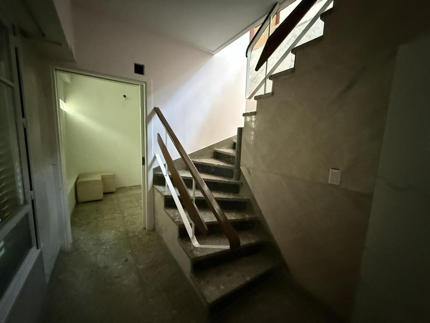 Oficina en Alquiler en Berazategui, $ 1.500.000