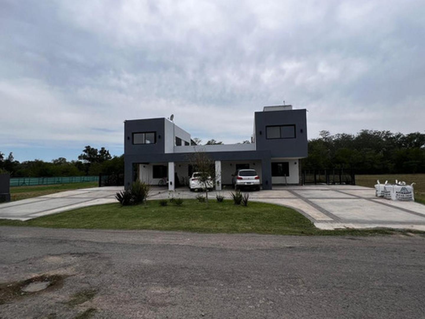 Casa en Venta de 5 dormitorios