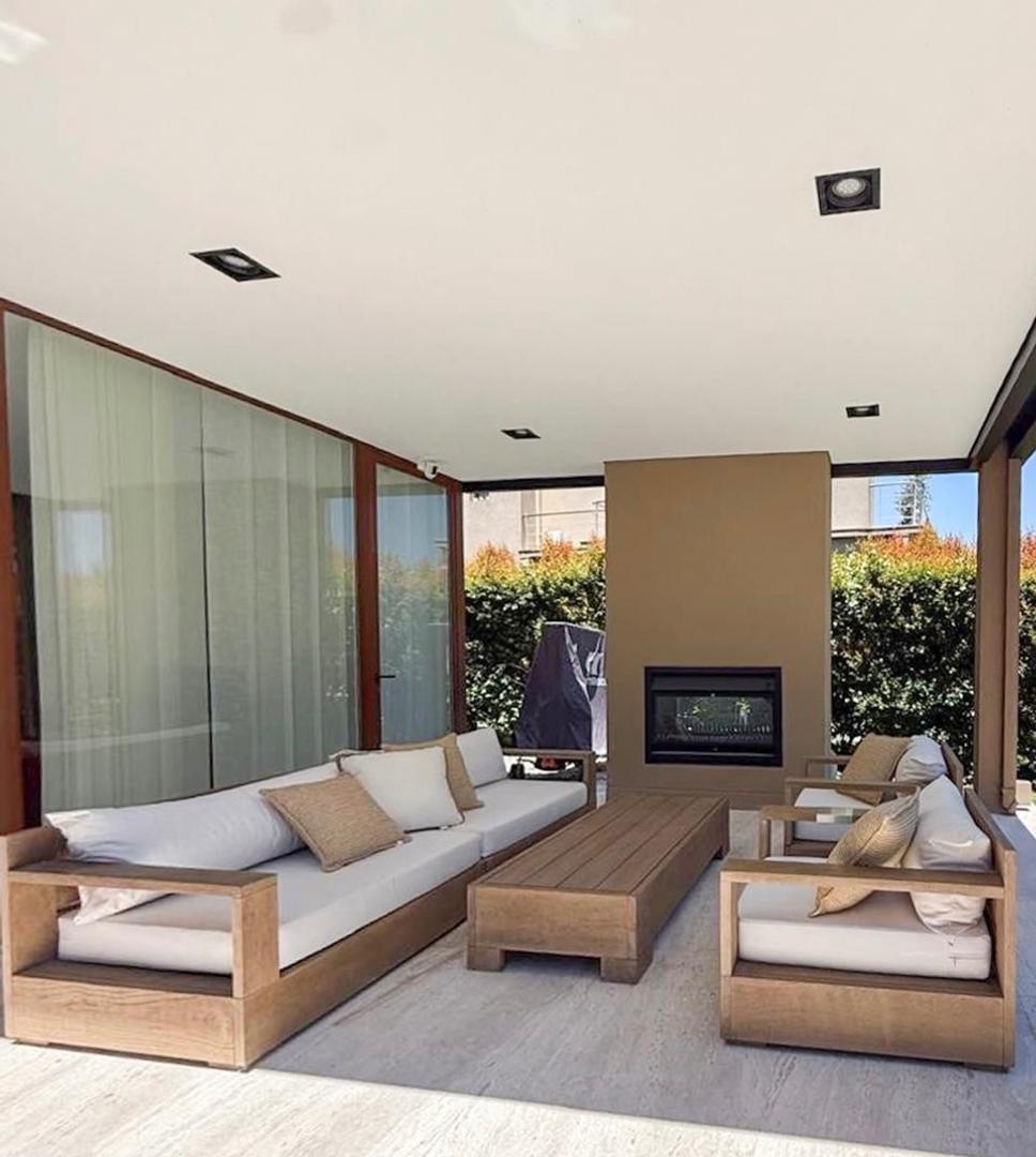 Casa en Venta de 5 dormitorios