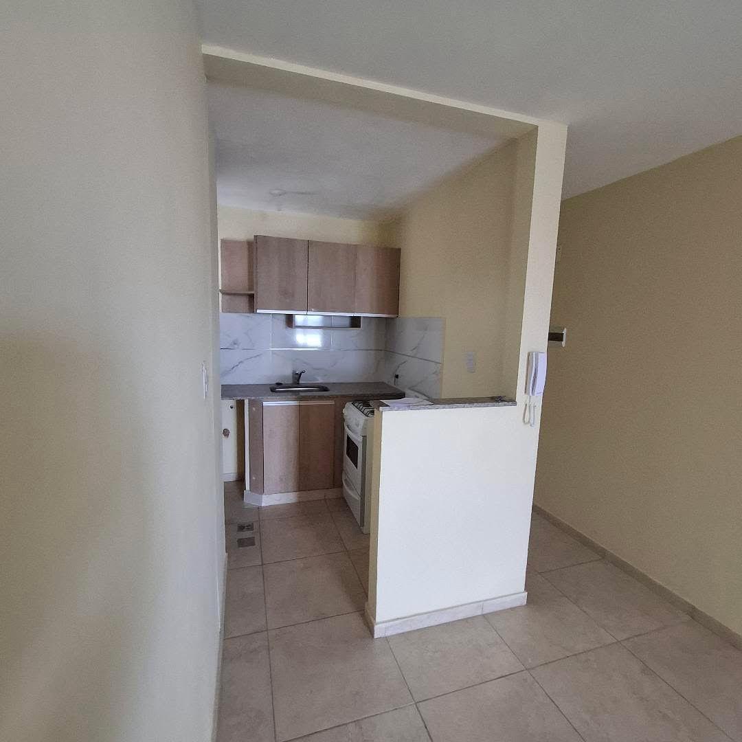 Av. 24 Septiembre 1800