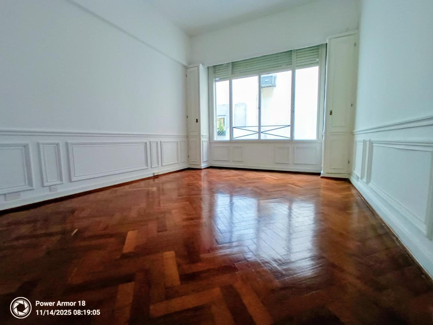 Departamento 5 ambientes con 3 baños