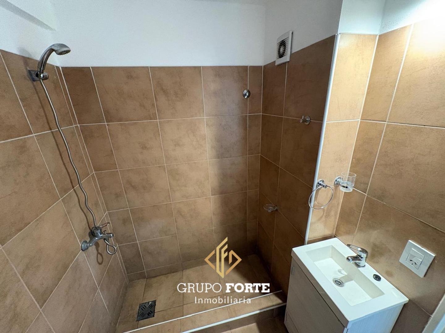 Departamento 2 ambientes con 1 baño