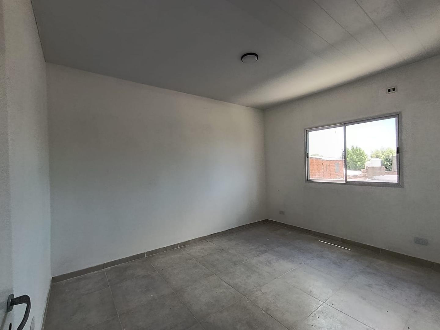 Departamento en Alquiler en Campana, $ 750.000