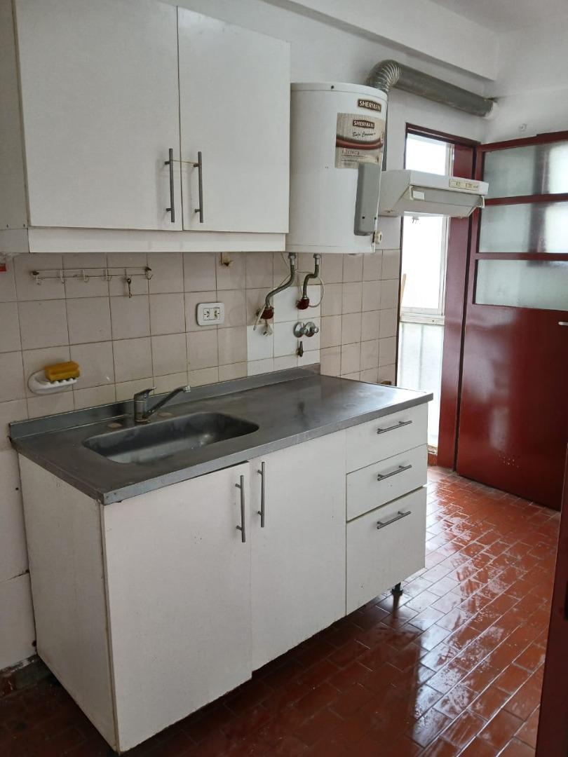 Departamento en Alquiler en Villa Santos Tesei, $ 490.000