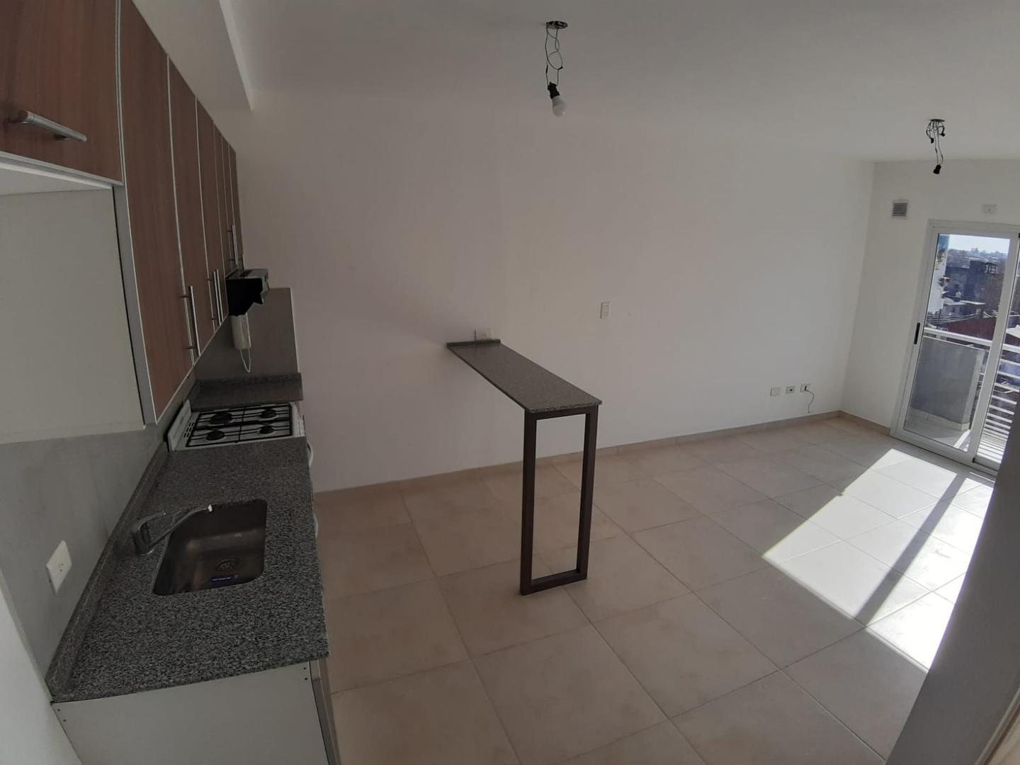 Departamento en Venta en Jose Leon Suarez, USD 75.000