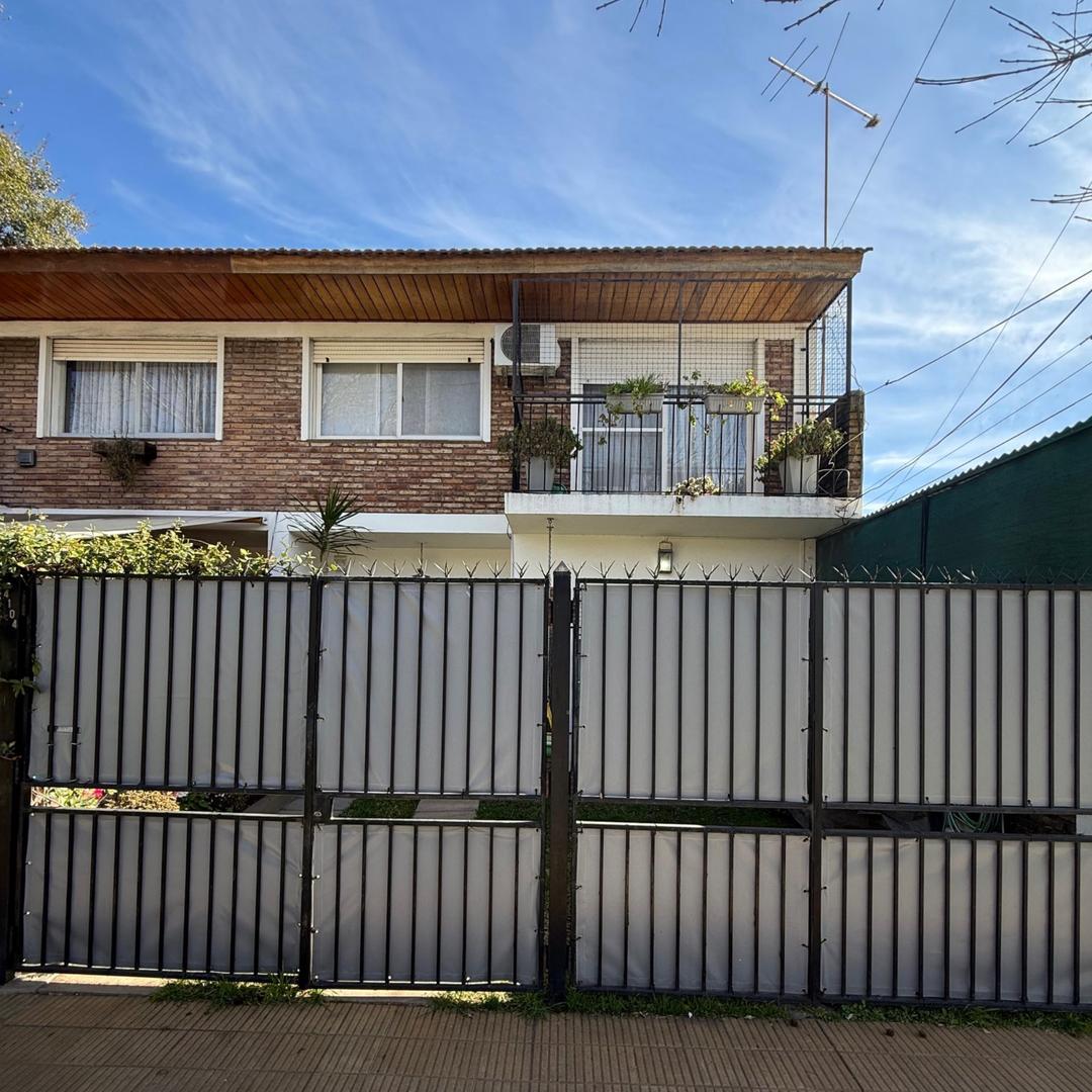 Depto Tipo Casa en Venta en Olivos Uzal / Panamericana, USD 190.000