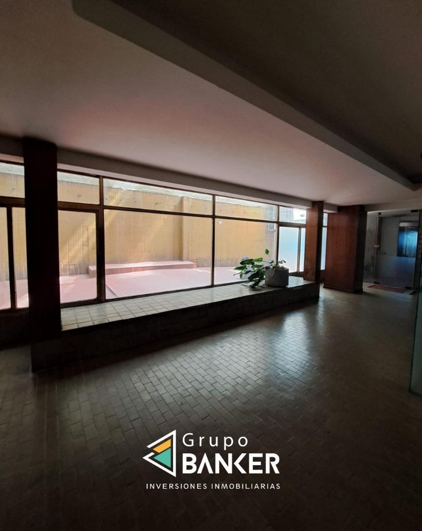 Oficina en Alquiler en Centro, $ 650.000