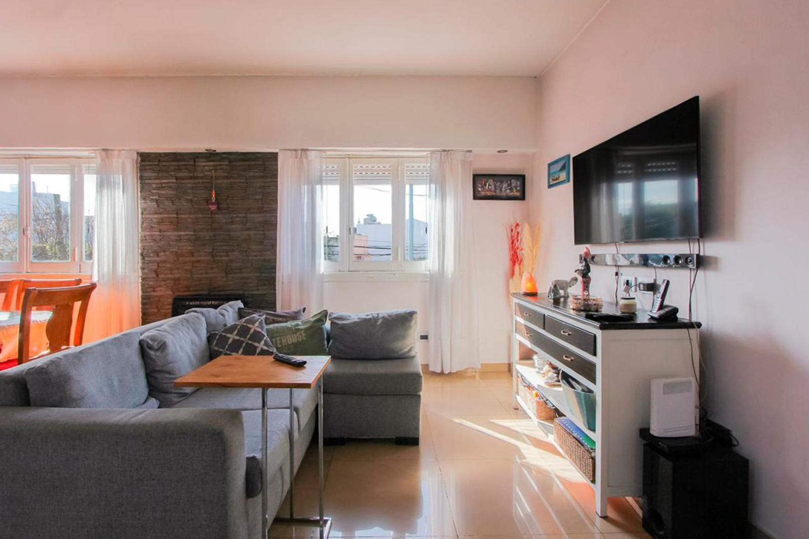 Depto Tipo Casa en Venta de 2 dormitorios