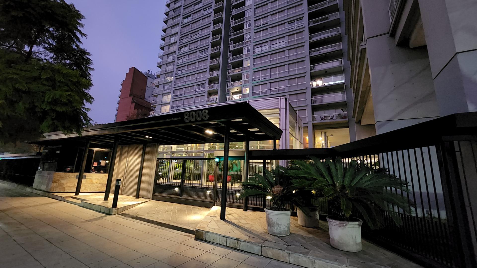 Semipiso de categoria 3 amb cochera en torre centennial