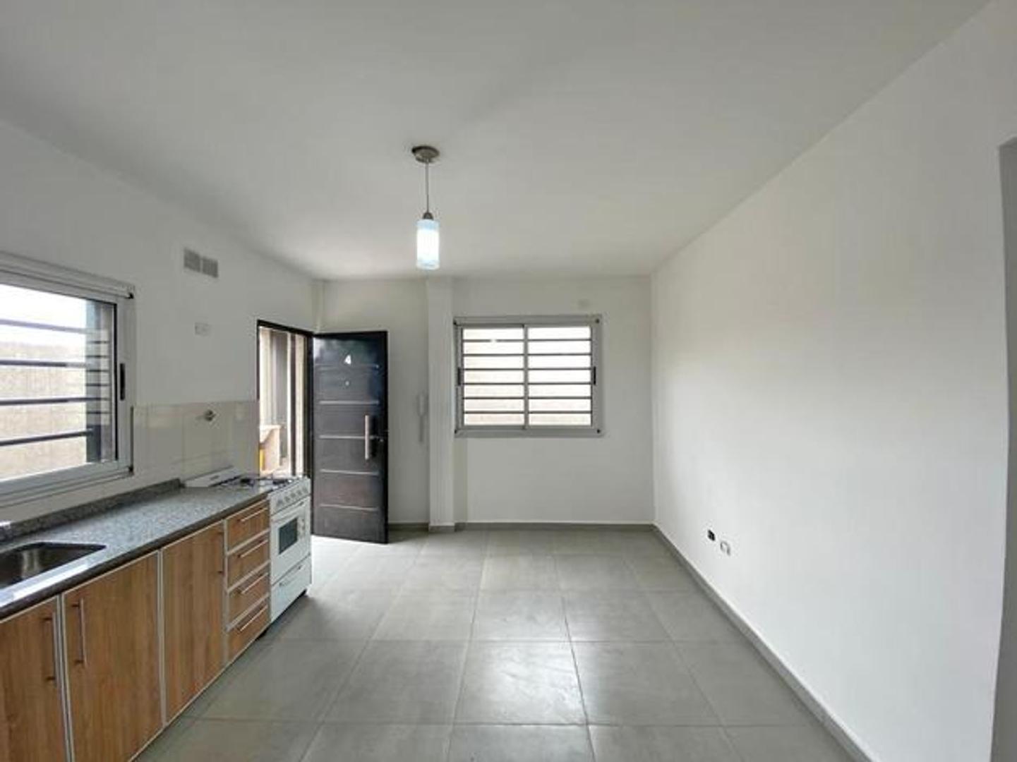 DEPARTAMENTO - 2 AMBIENTES - PARQUE SAN MARTIN