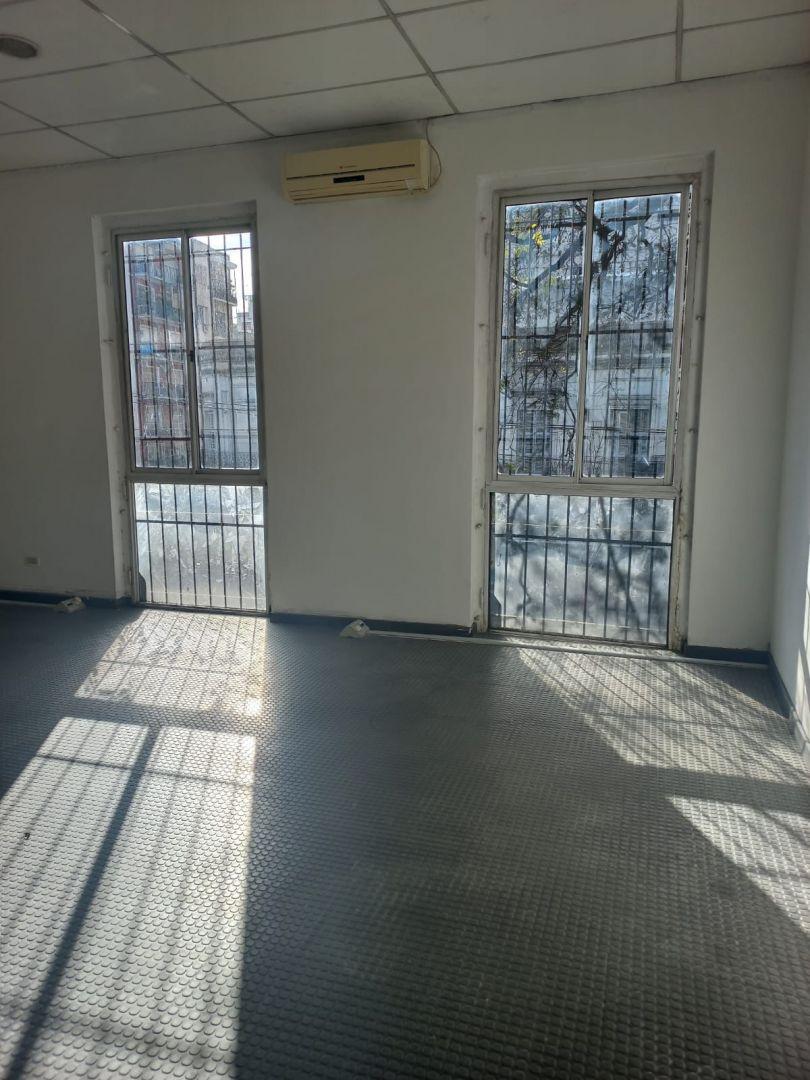 Oficina en Alquiler Temporal en Monserrat, $ 800.000