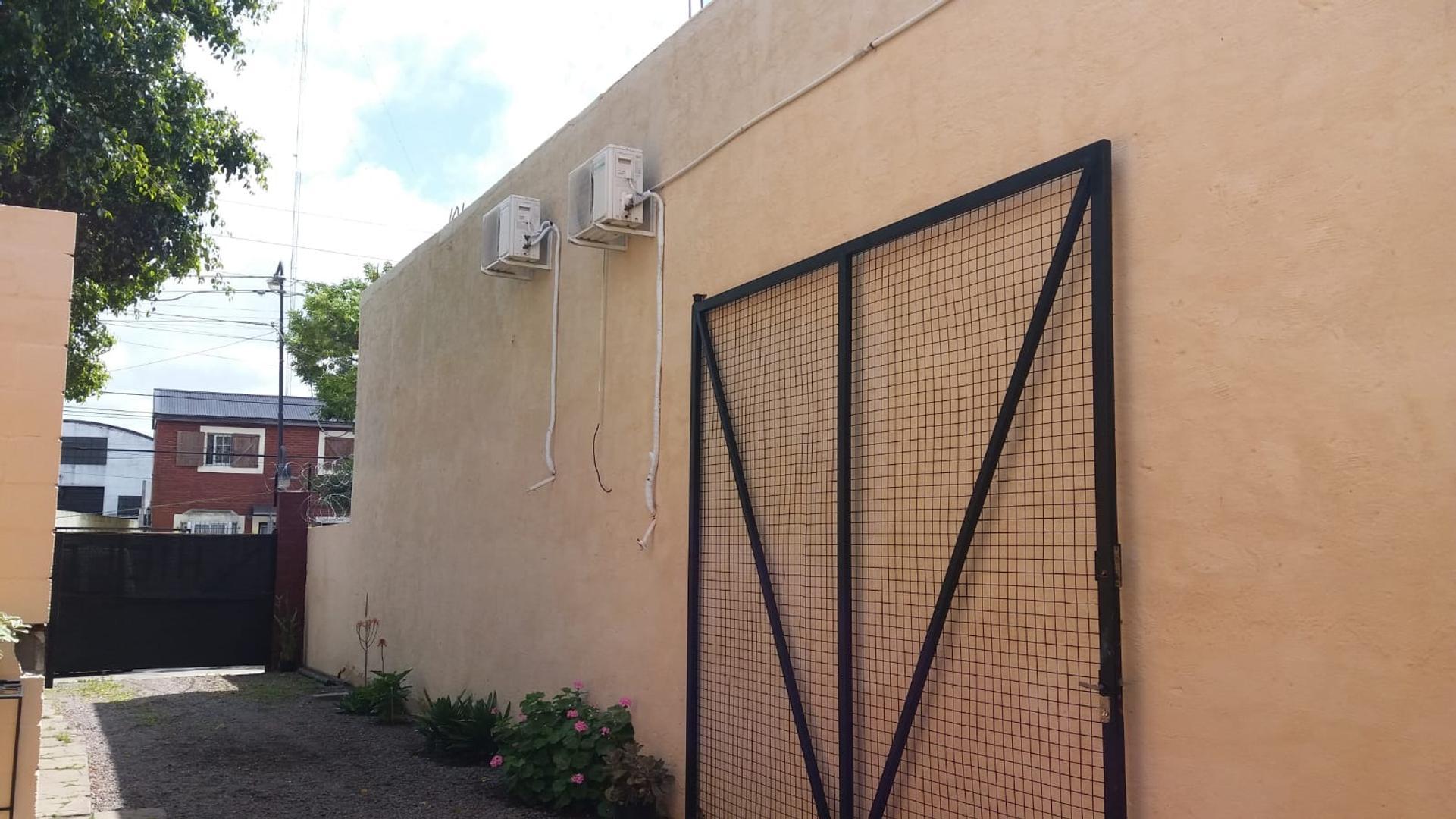 GALPON EN ZONA INDUSTRIAL