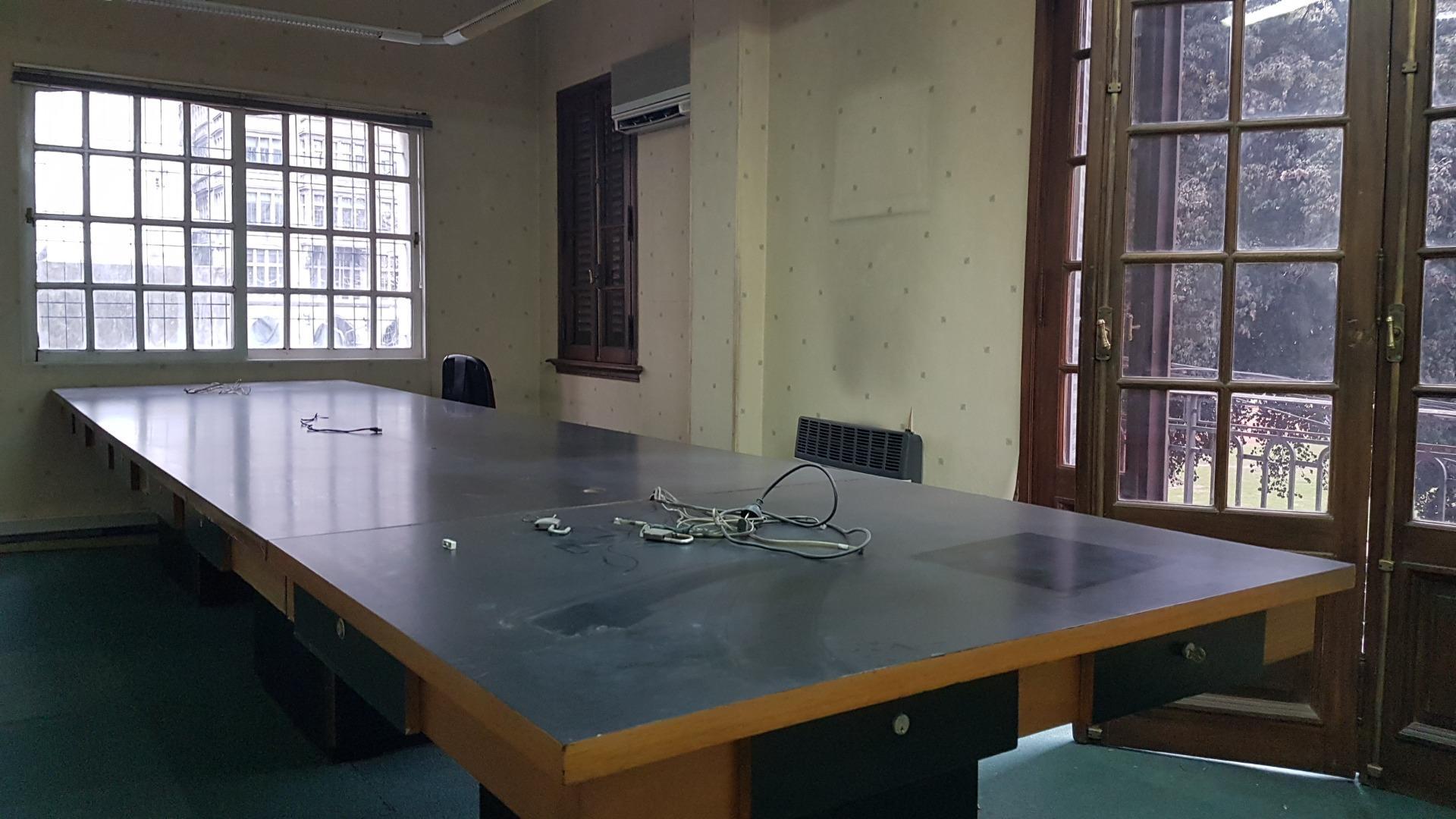 Departamento en Venta de 6 ambientes