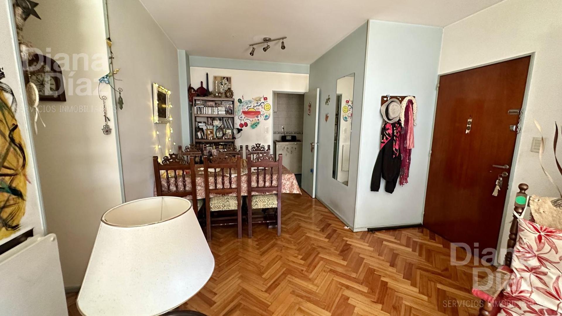 Departamento 4 ambientes con 2 baños