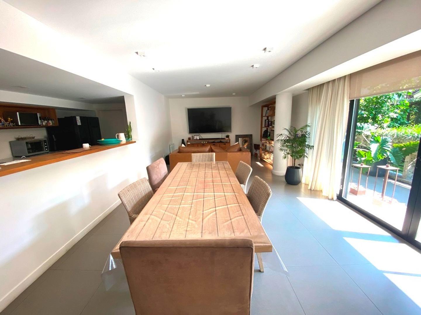 Departamento 4 ambientes con 3 baños