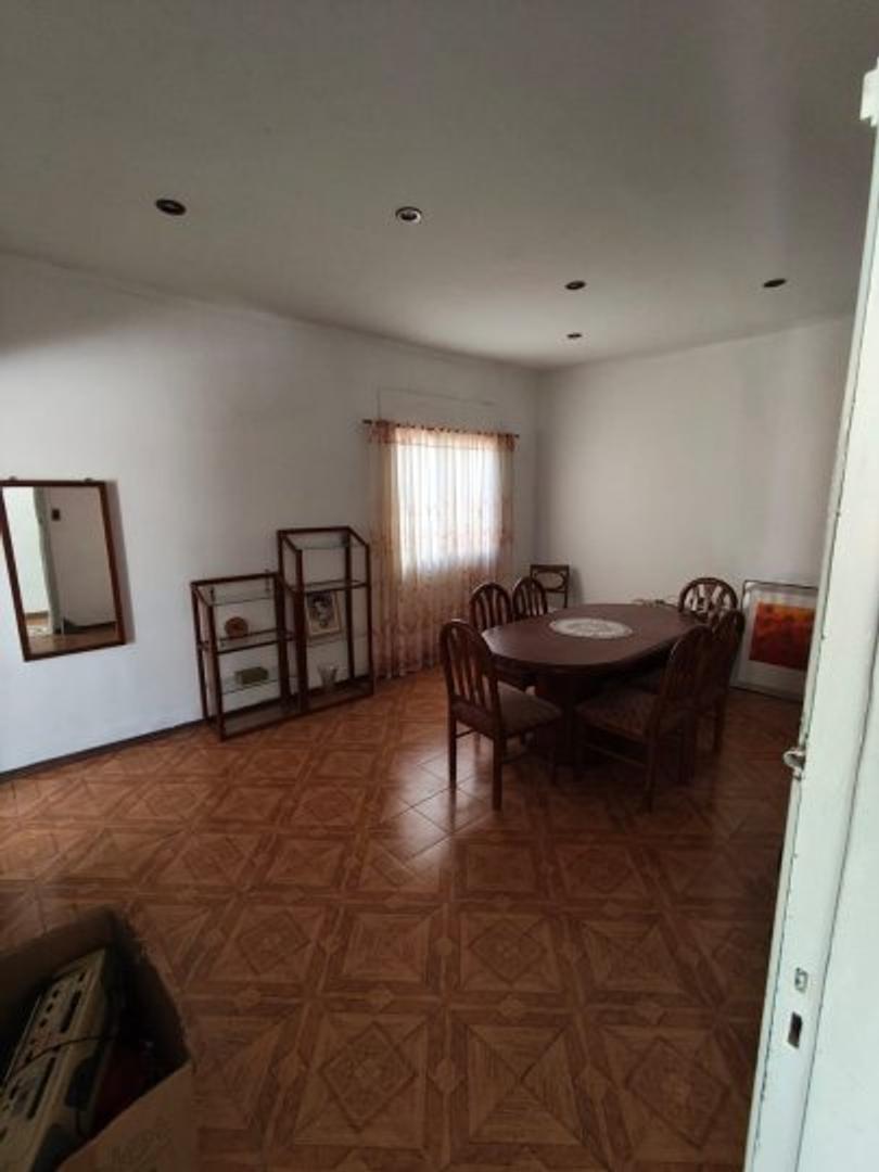 Depto Tipo Casa en Venta 66 años