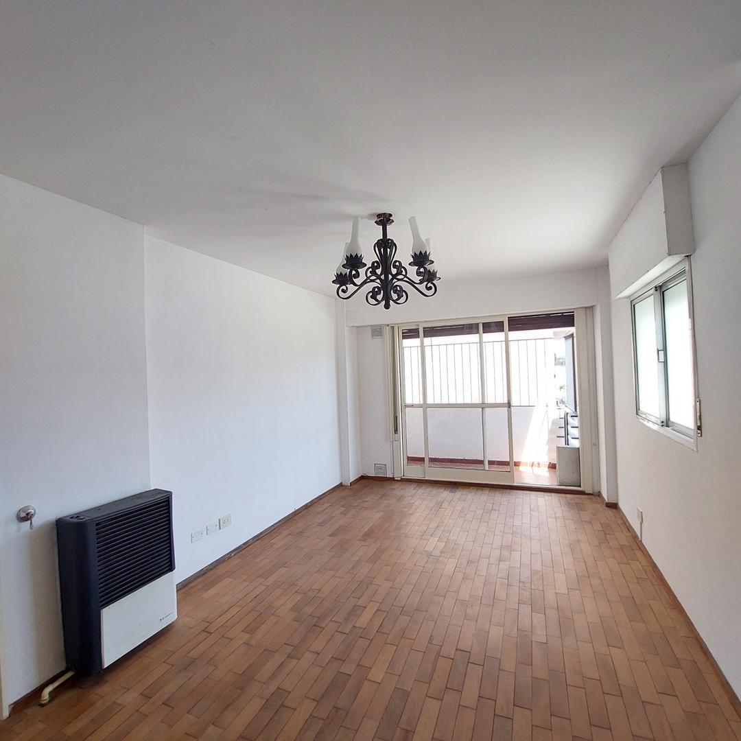 Departamento de 3 dormitorios en Alquiler.