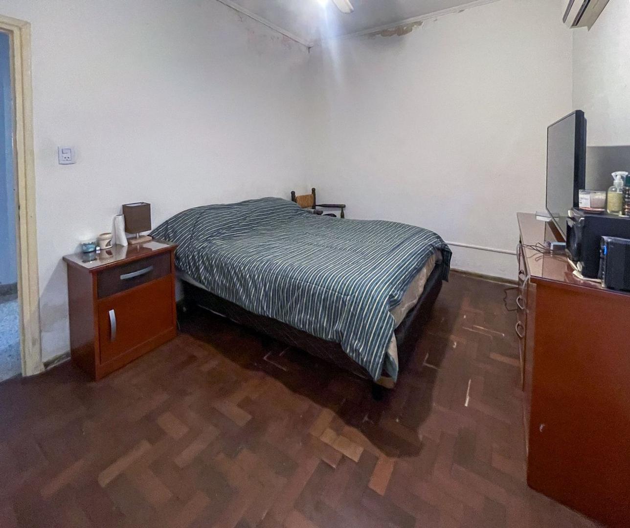 VENTA CASA DOS DORMITORIOS TIRO SUIZO