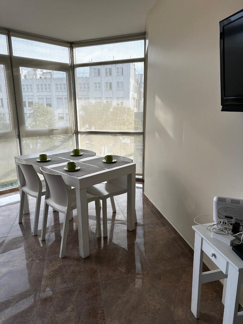 REGIO DEPART CON MUEBLES Y EQUIPAMI  2 AMBIEN GRANDES BALC