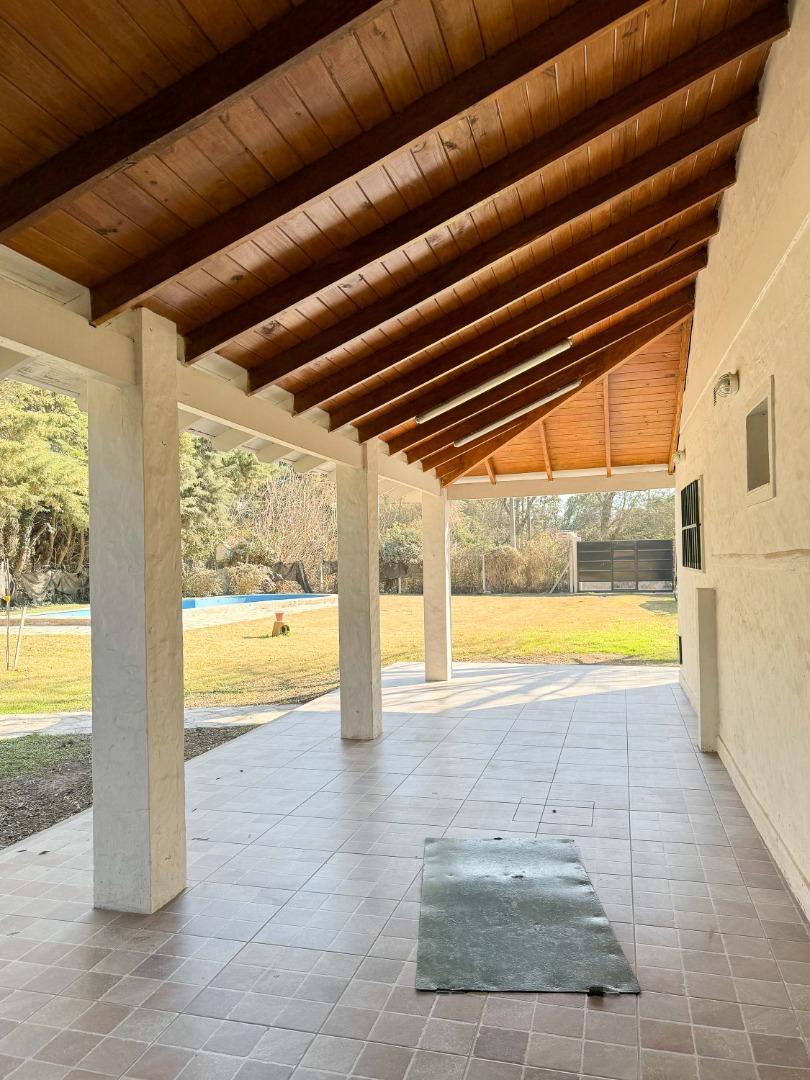 Casa en venta reciclada a Nuevo! en Exaltación de la Cruz