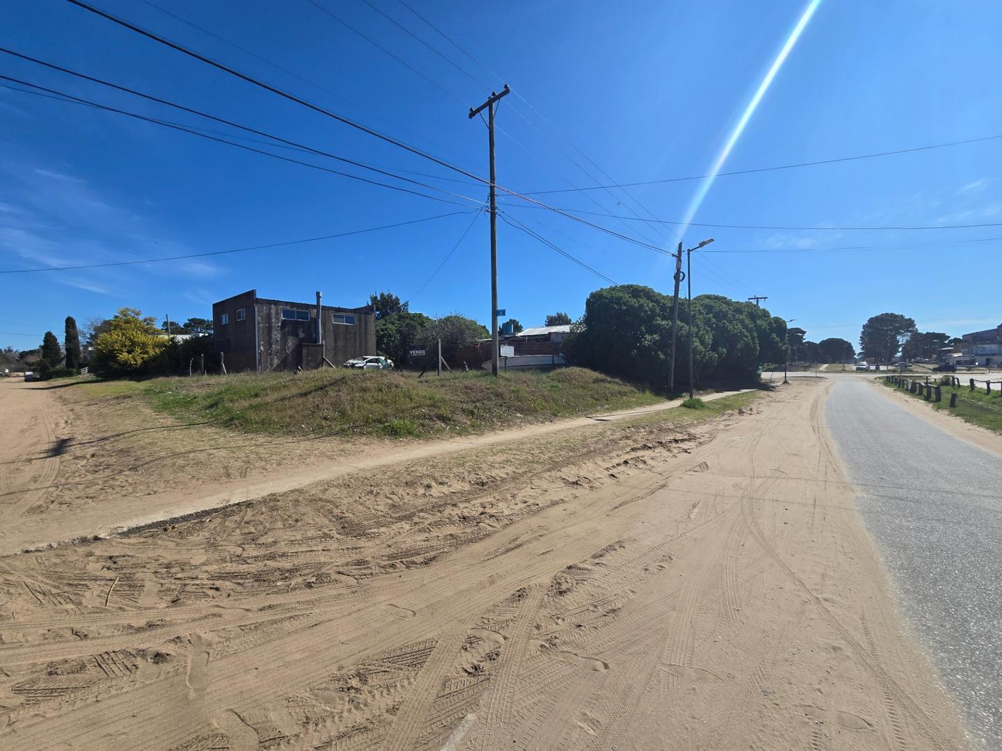 TERRENO CON GALPON EN OSTENDE