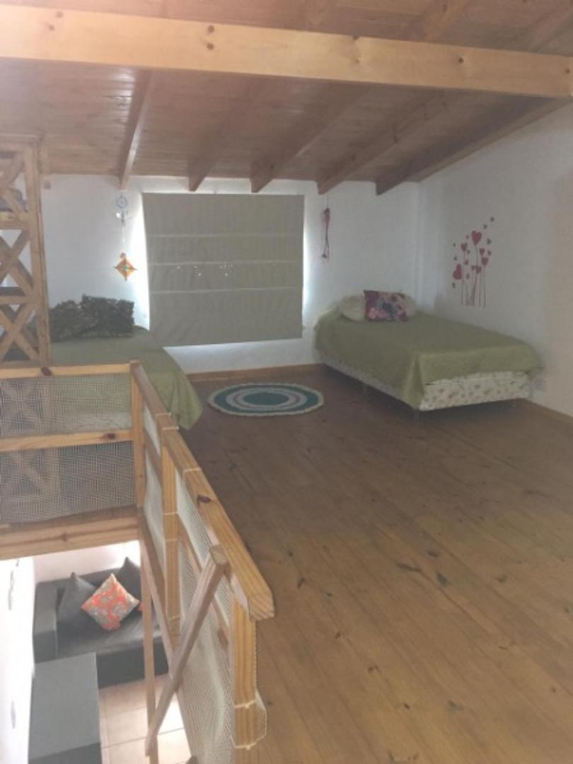 Casa en Alquiler Temporal con 1 cochera