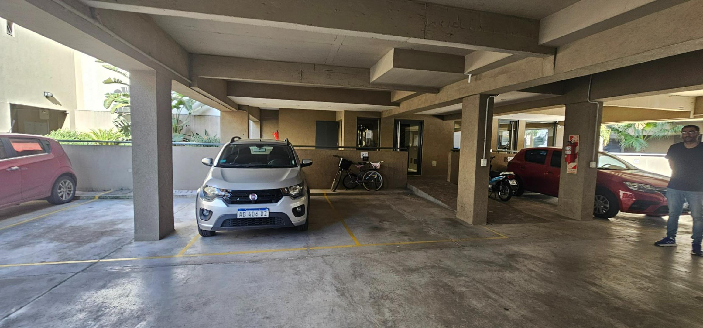 Departamento en Venta con 1 cocheras