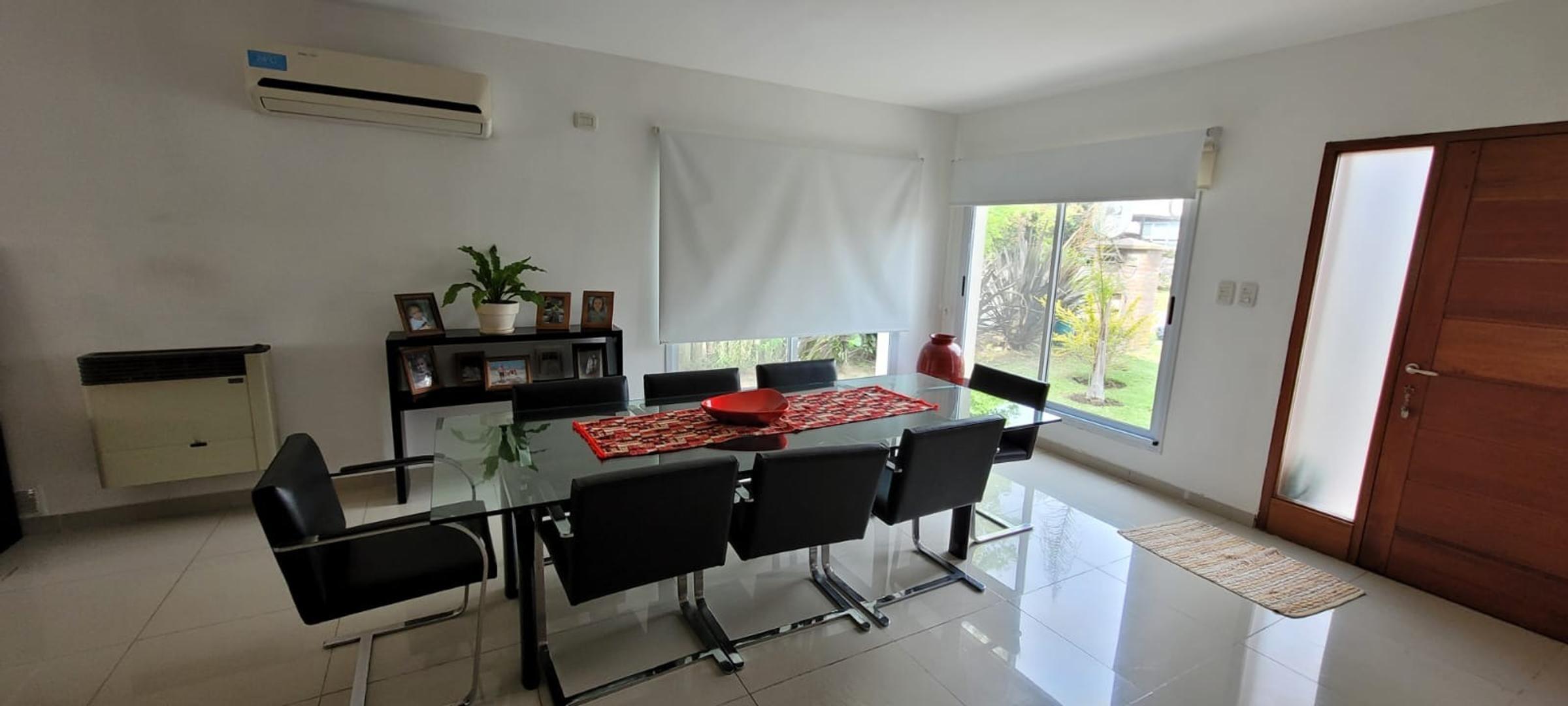 Casa en venta en Altos de Hudson I