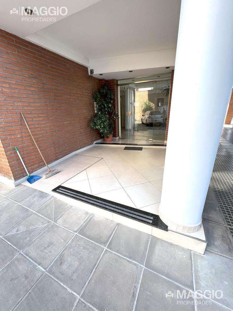 Departamento en Venta en Ramos Mejia, USD 140.000