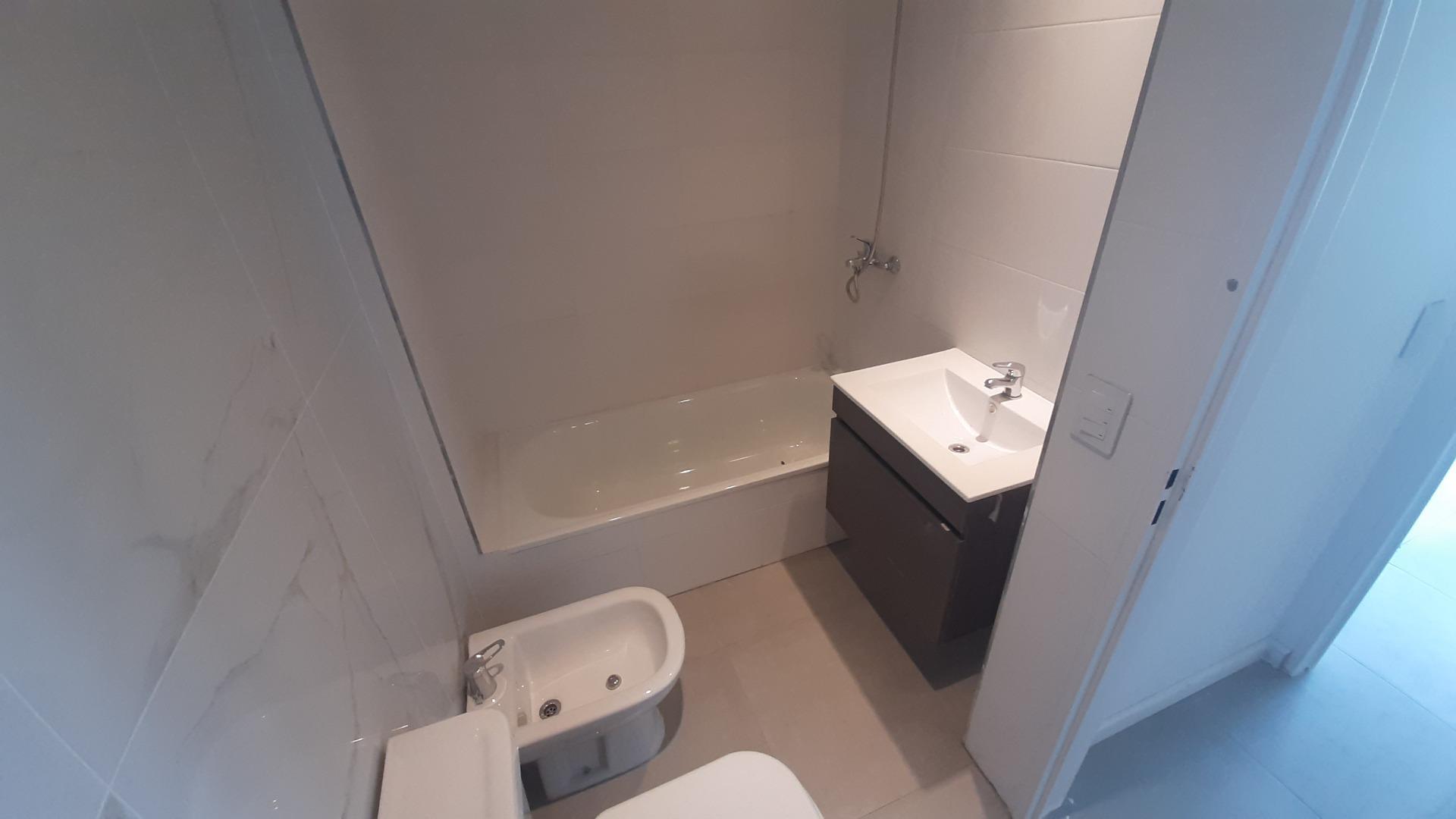 Departamento 2 ambientes con 1 baño