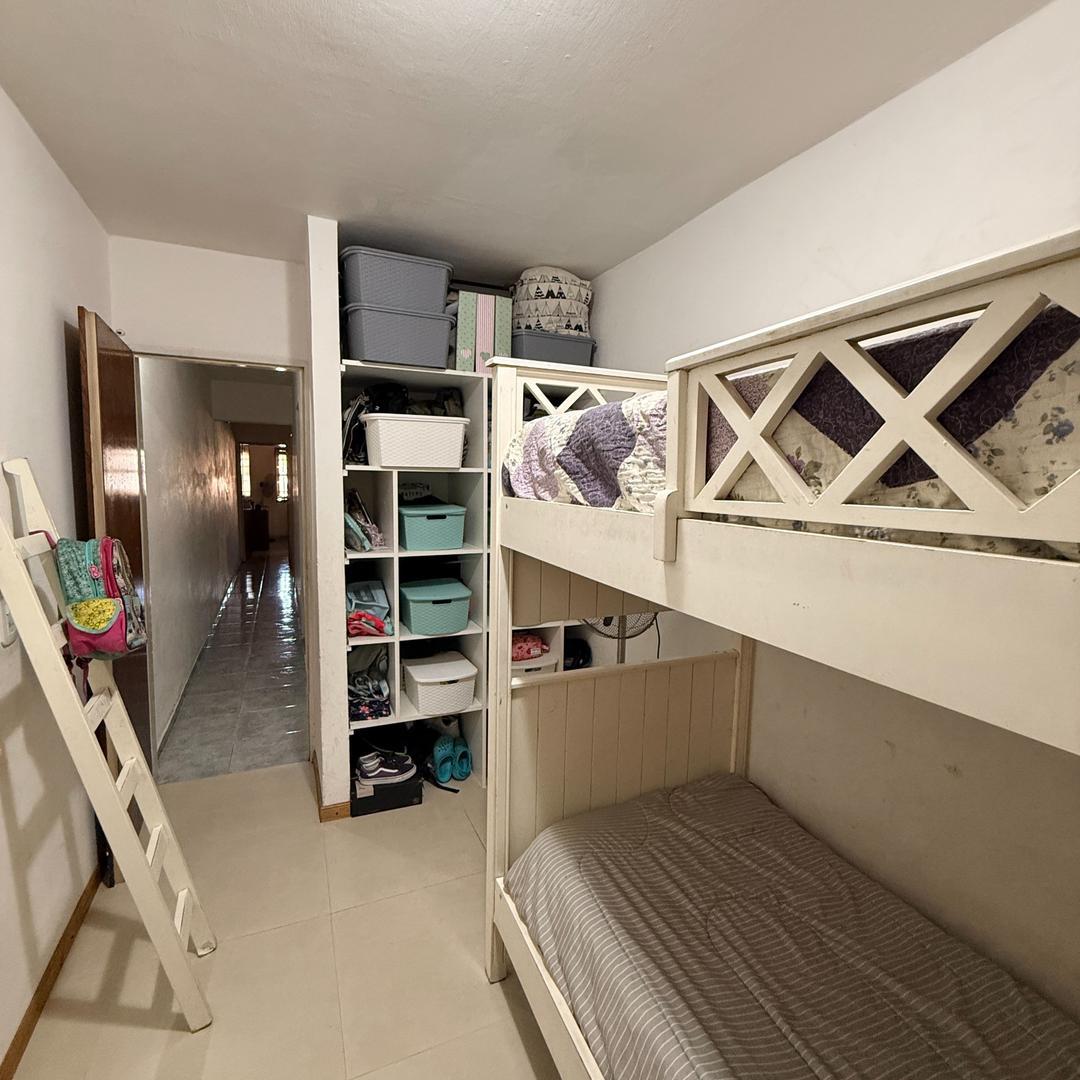 Depto Tipo Casa en Venta 40 años