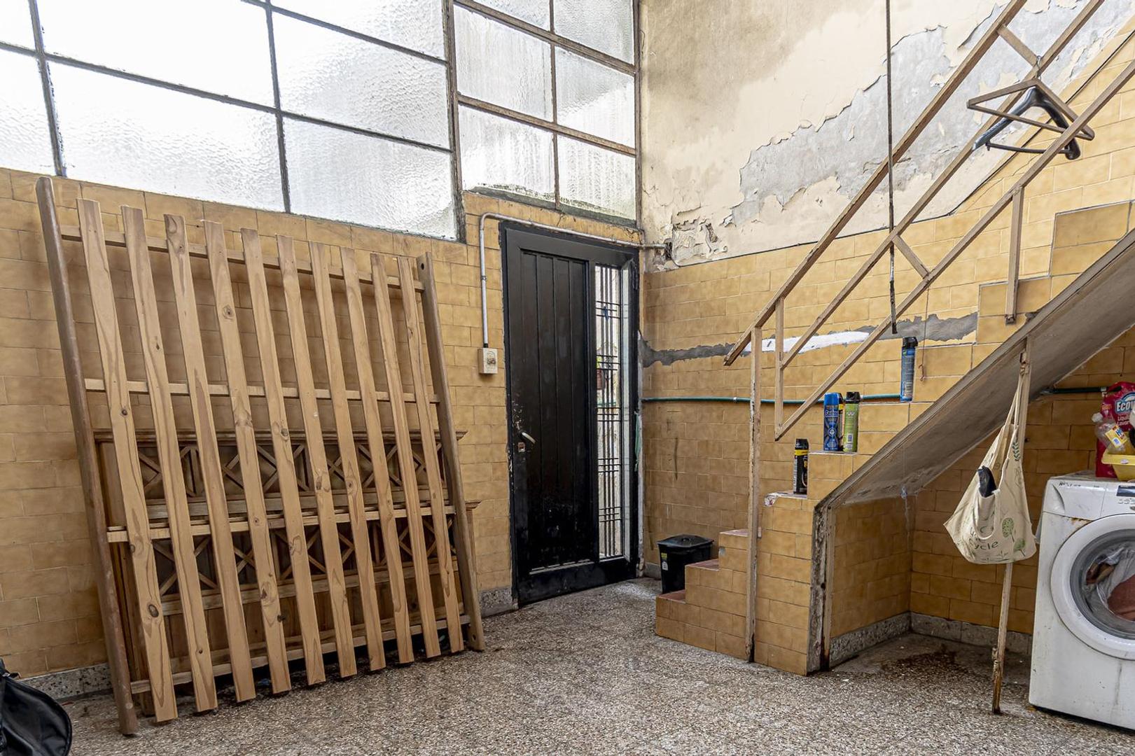 Depto Tipo Casa en Venta en Villa Luro, USD 80.000