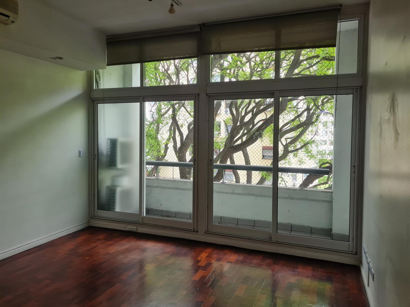 Alvarez Thomas 100, Piso 2