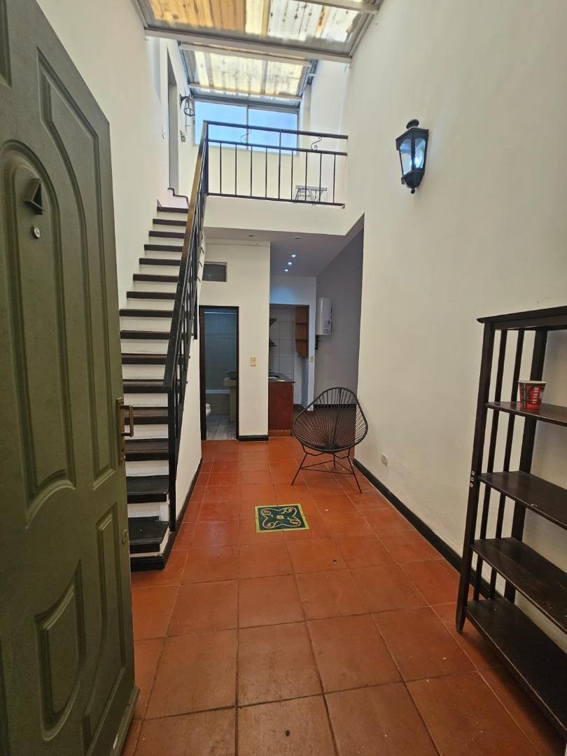 Excelente PH 3 ambientes con escritorio y terraza 100mtrs2