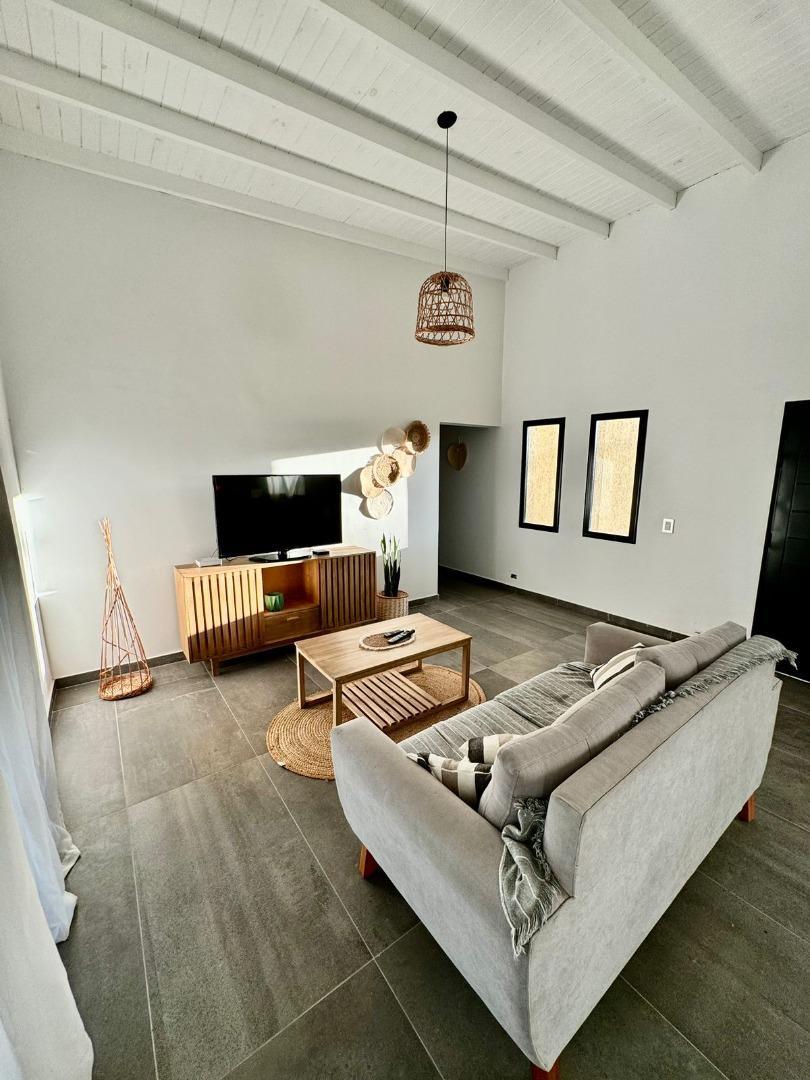 Casa en alquiler-Club de Campo Comarca del Sol.-