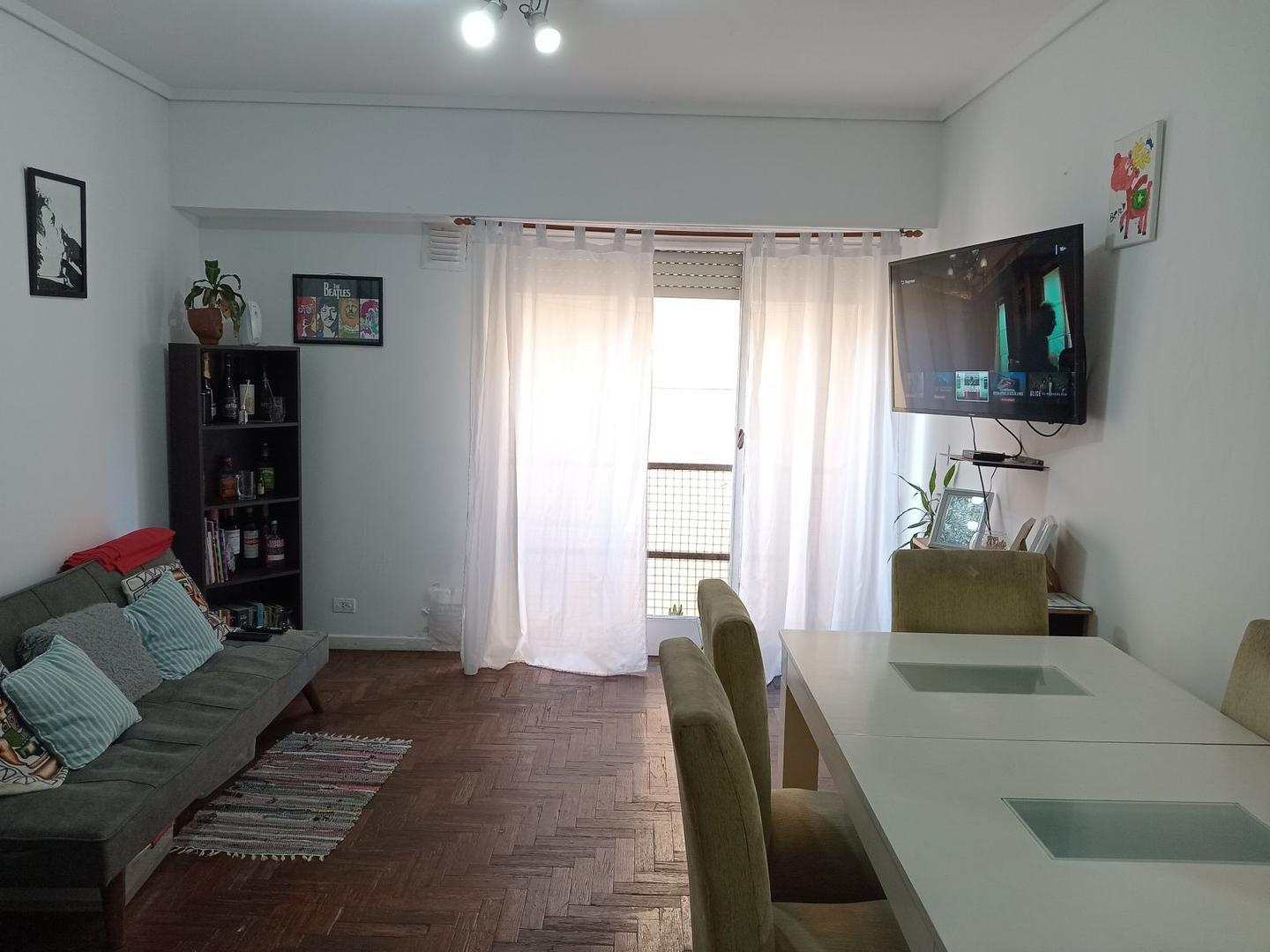 3 ampl amb coch fija alto bño toil coc lav ent/svcio baul