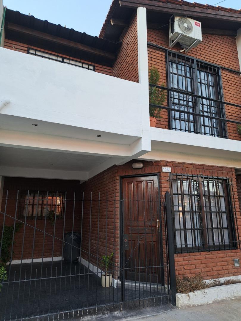 MLM. Hermoso duplex en San Miguel