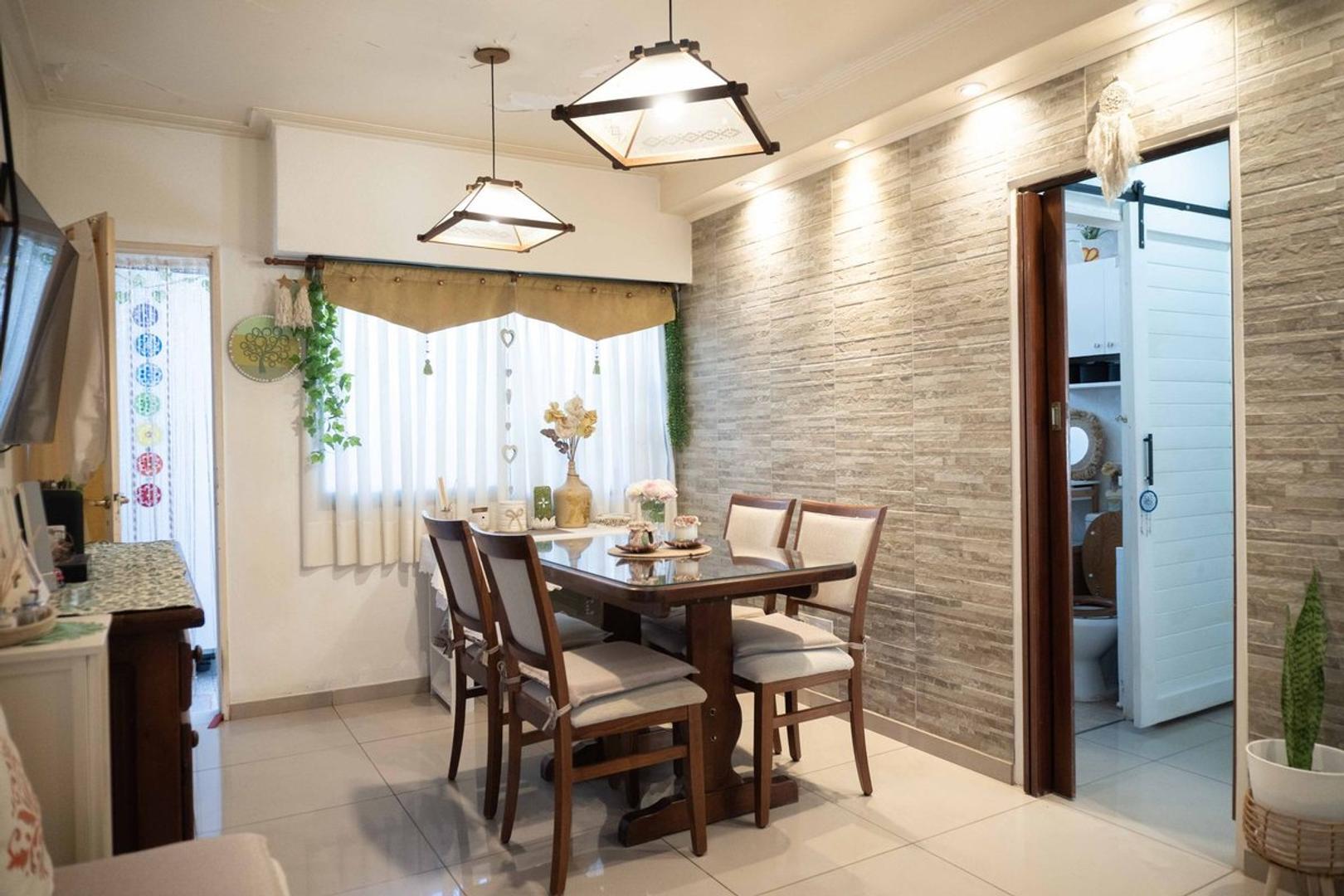 Depto Tipo Casa en Venta de 3 ambientes