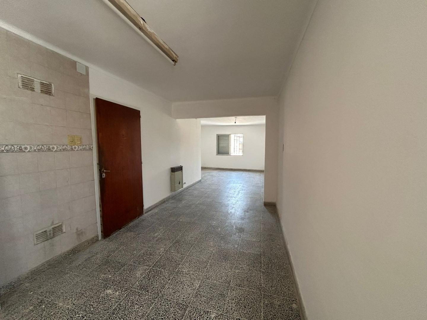 Güemes 6200, Piso 1