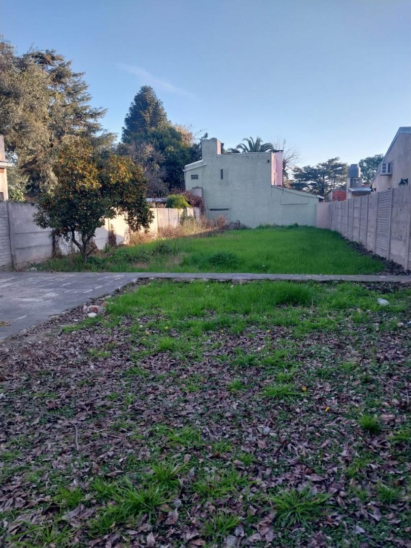 Terreno en Venta en La Arboleda, USD 40.000