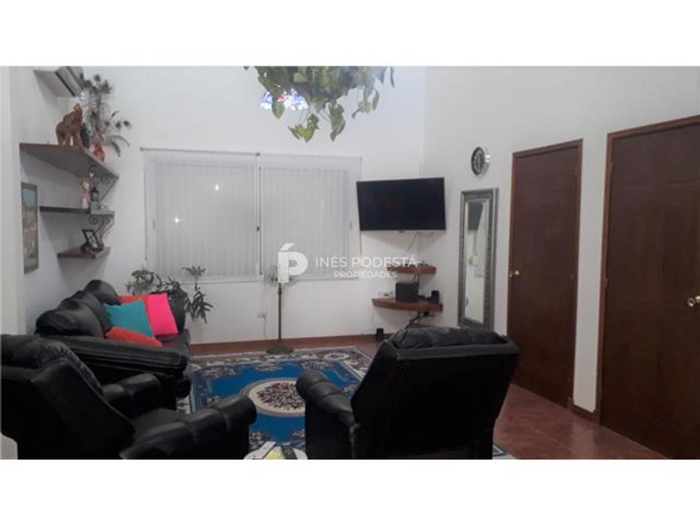 Parada 42 al lado de Veramansa.